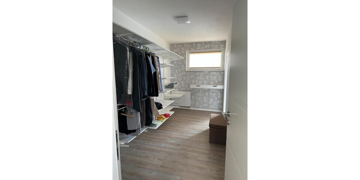 Reihenhaus Lemgo - 5 Zimmer, 130 m&sup2;, 395.000&euro; | Angebot:26889259