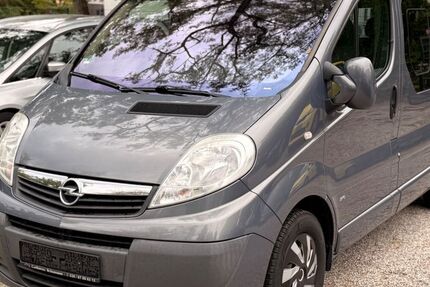 Opel Vivaro 200.000 km 11.900 &euro; Ottobrunn-Unterbiberg 85521