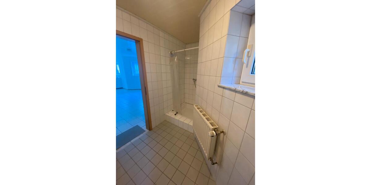 Etagenwohnung Badem - 1 Zimmer, 35 m&sup2;, 300&euro; | Angebot:26410480