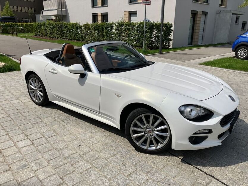 124 Spider