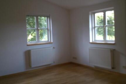 Wohnung Rehna - 2.5 Zimmer, 70 m&sup2;, 450&euro; | Angebot:26025988