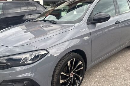 Fiat Tipo 105.000 km 10.999 &euro; Lenggries 83661