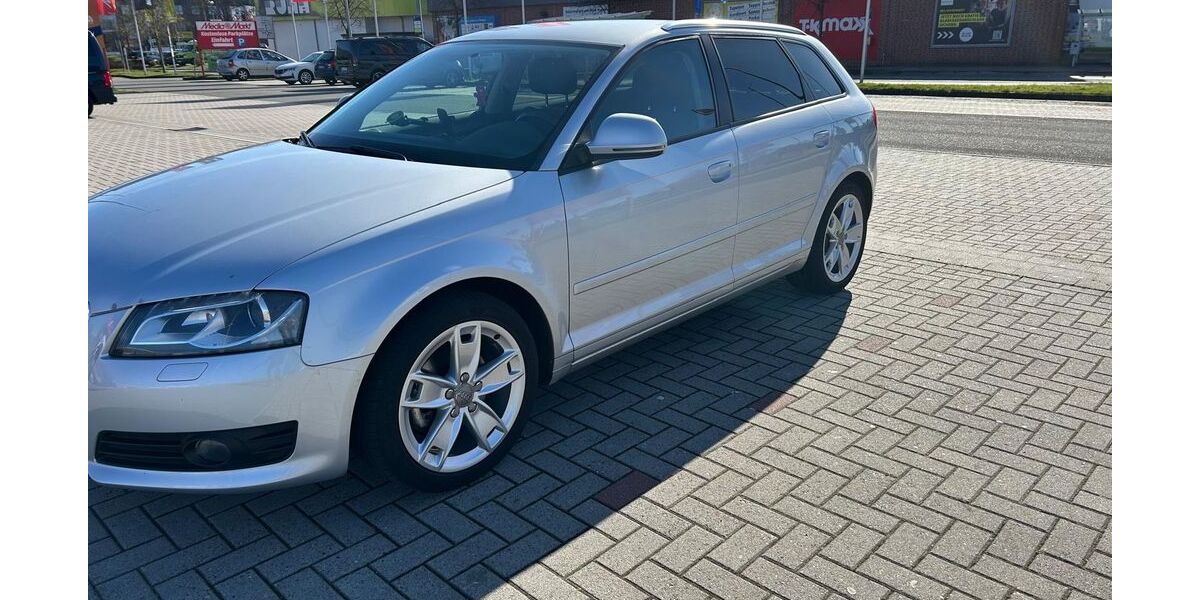 Audi A3 194.000 km 4.850 &euro; Saterland 26683