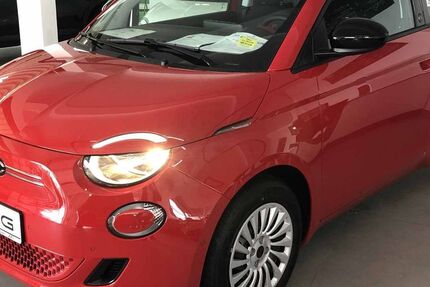Fiat 500 1.001 km 25.189 € Winsen (Luhe) 21423