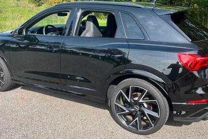 Audi RSQ3 16.000 km 50.500 &euro; Zeitlarn 93197