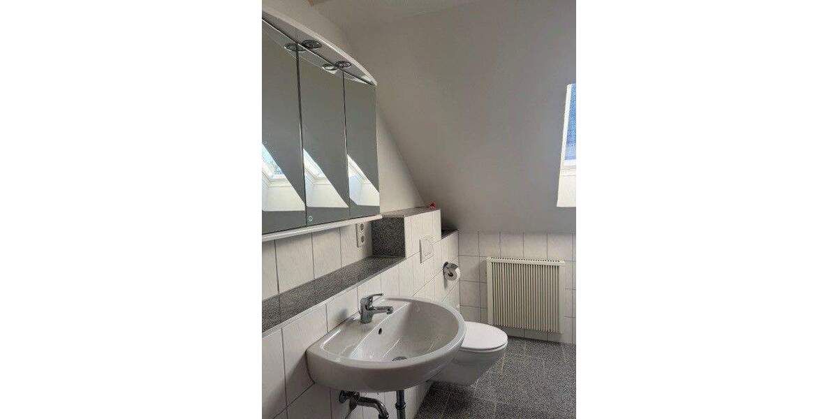 Charmantes älteres Haus sucht neuen Mieter! 5 zimmer