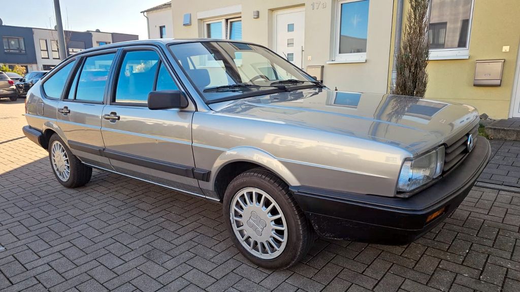 VW Passat 146.000 km 5.350 &euro; Kamen 59174