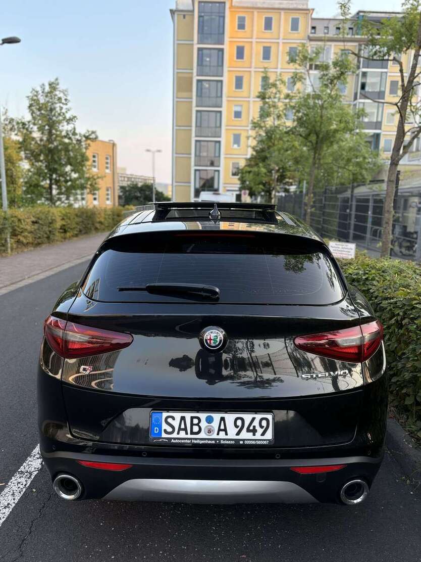 Alfa Romeo Stelvio 73.800 km 26.000 € Kassel 34121