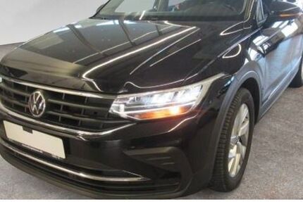 VW Tiguan 85.259 km 22.190 &euro; Lemgo 32657