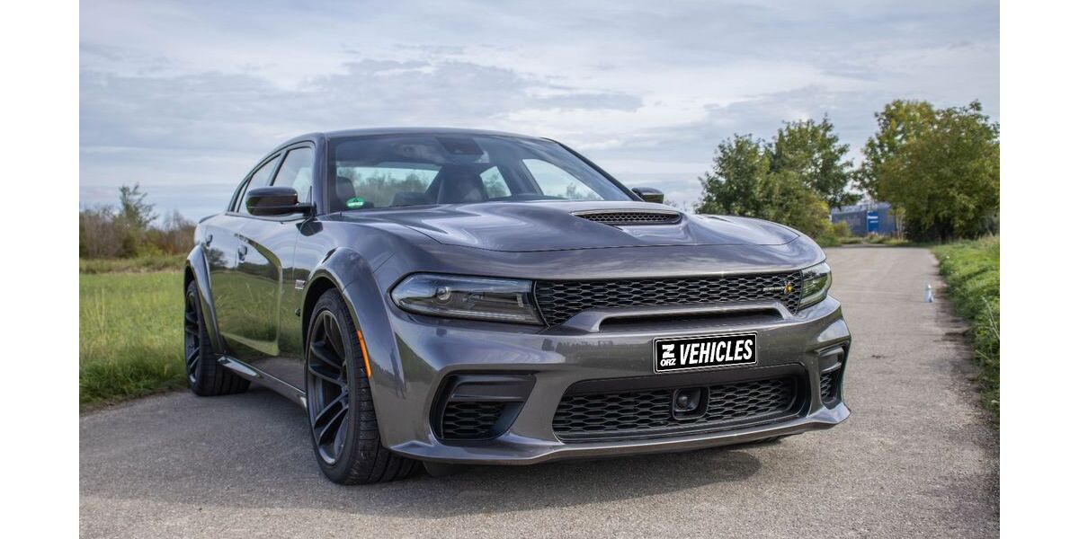 Dodge Charger 9.500 km 59.490 &euro; München 81825