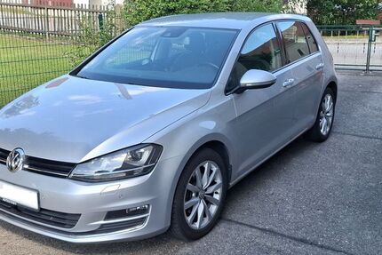 VW Golf 115.000 km 8.950 &euro; Dresden OT Reitzendorf 01328