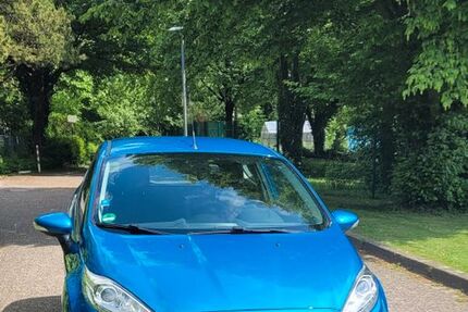 Ford Fiesta 134.971 km 5.950 &euro; Aachen 52074