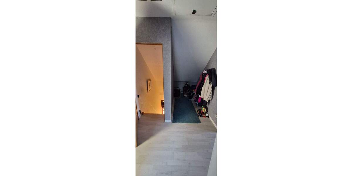 In ruhiger Sackgassenlage * 1-2 Familienhaus * Küche mit EBK * 2 Bäder * Vollkeller * Garage - Einfamilienhaus Höhbeck Brünkendorf | Angebot:24858335