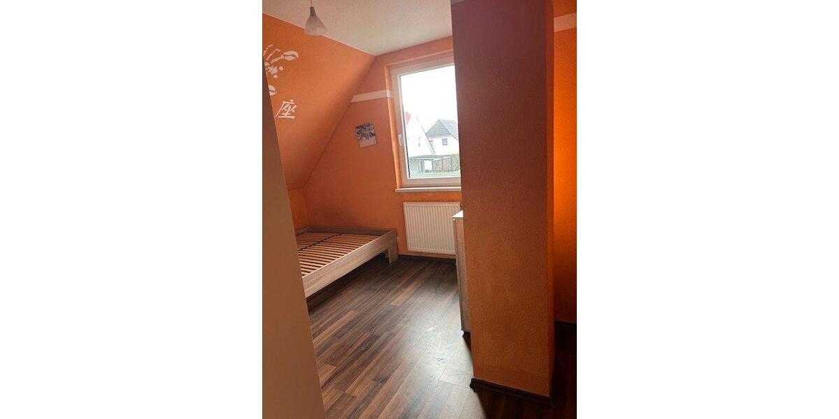 Einfamilienhaus Bentwisch - 5 Zimmer, 140 m&sup2;, 250.000&euro; | Angebot:26777795