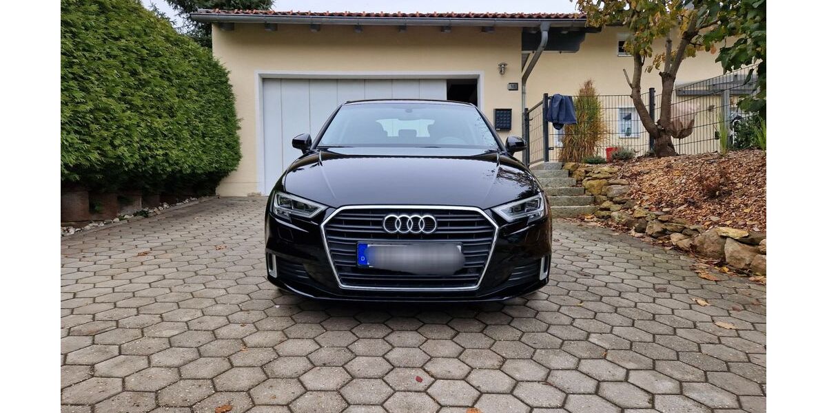 Audi A3 77.000 km 18.980 &euro; Regen 94209