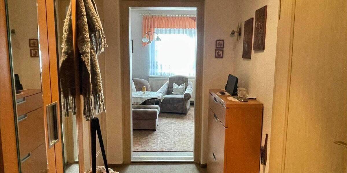 Doppelhaushälfte Hoyerswerda - 3 Zimmer, 67 m&sup2;, 90.000&euro; | Angebot:26293113
