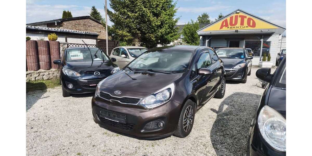 Kia Rio 118.000 km 5.900 &euro; Mönchhagen 18182