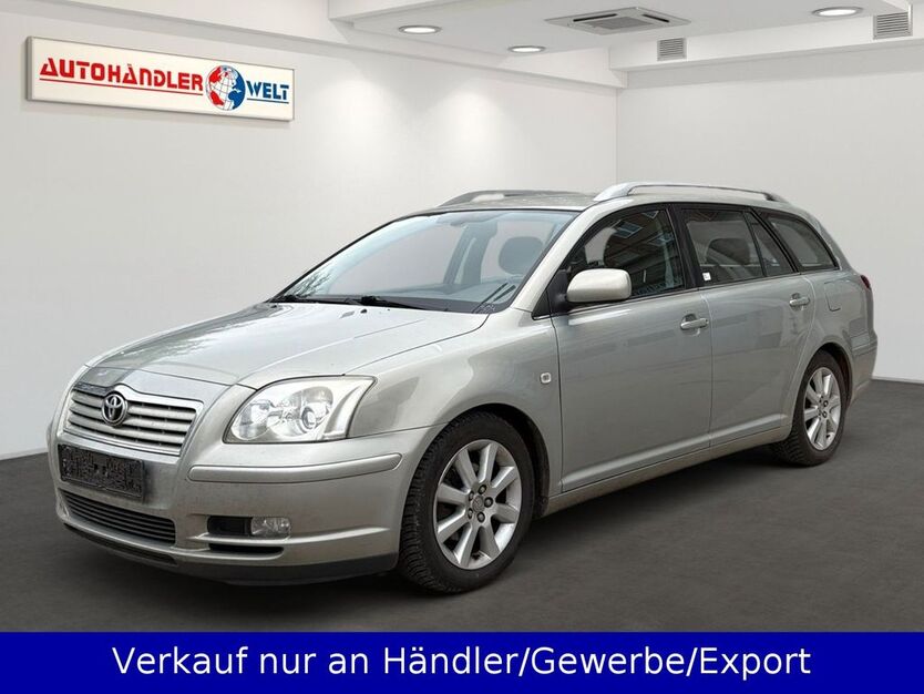 Toyota Avensis 206.222 km 1.899 € Berlin 12681