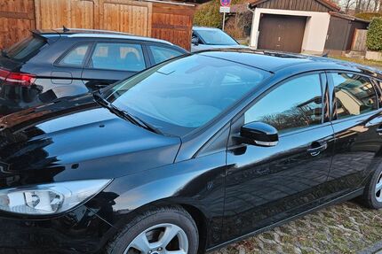 Ford Focus 92.000 km 8.500 &euro; Bruckmühl 83052