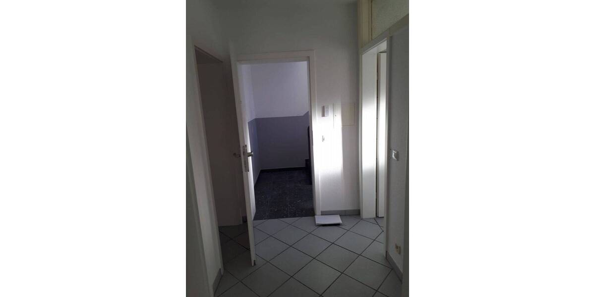 renoviert: gut aufgeteilte 2,5 Zi. Wohnung 2 zimmer