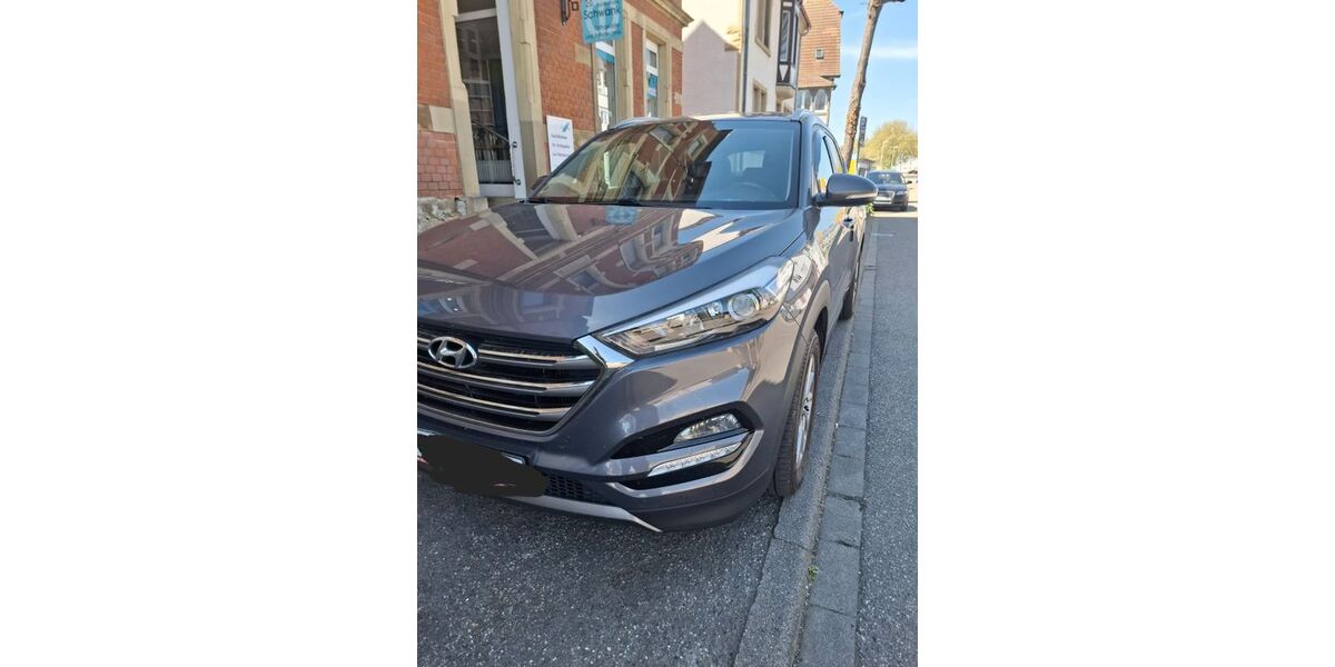 Hyundai TUCSON 110.000 km 14.500 &euro; Bretten 75015