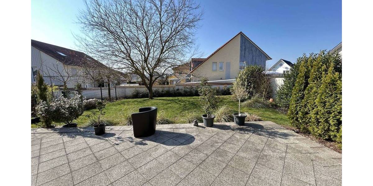 Etagenwohnung Warburg - 5 Zimmer, 169 m&sup2;, 289.000&euro; | Angebot:26188864