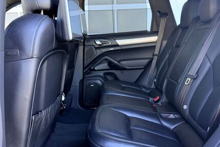 Porsche Cayenne 122.500 km 53.890 &euro; Neckarwestheim 74382