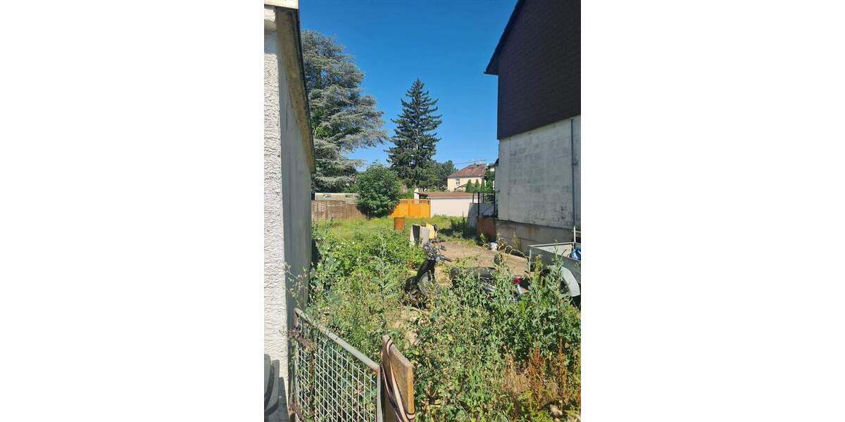 Doppelhaushälfte Wiesbaden Biebrich - 6 Zimmer, 160 m&sup2;, 520.000&euro; | Angebot:23970275