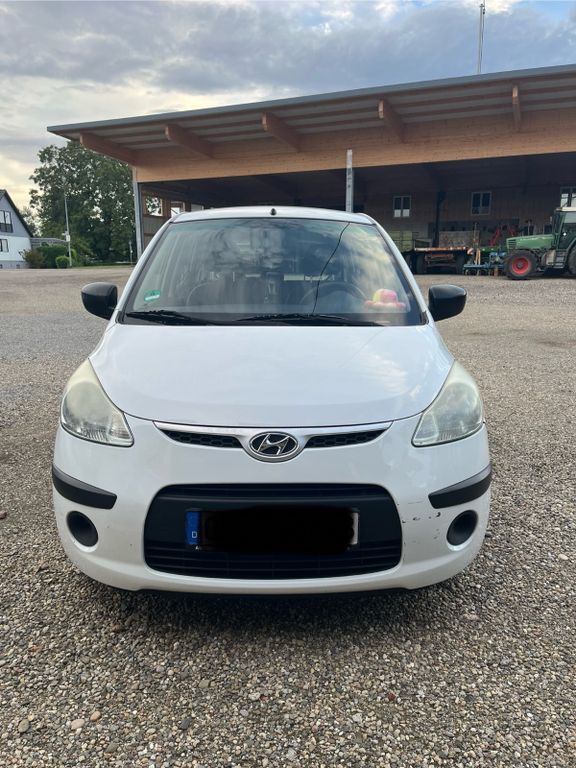 i10