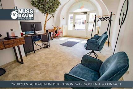 Einzigartige Gewerbeeinheit in der ehemaligen Stadtapotheke – charmante Räume in zentraler Lage zimmer