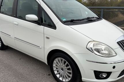 Lancia MUSA 116.240 km 3.299 &euro; München 80997