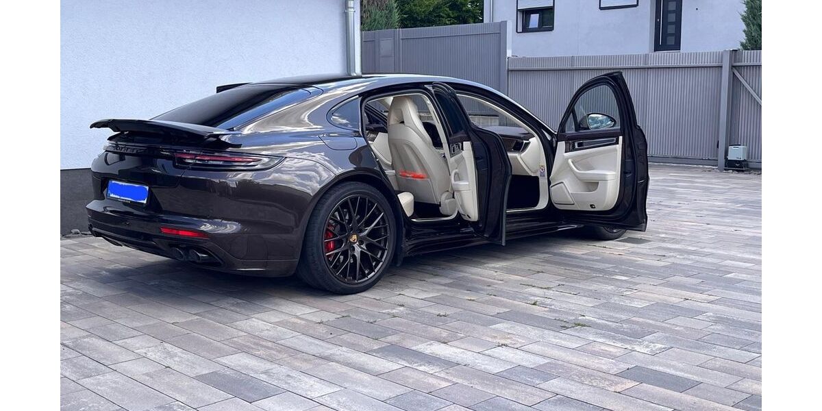Porsche Panamera 84.700 km 71.900 &euro; Großschwabhausen 99441