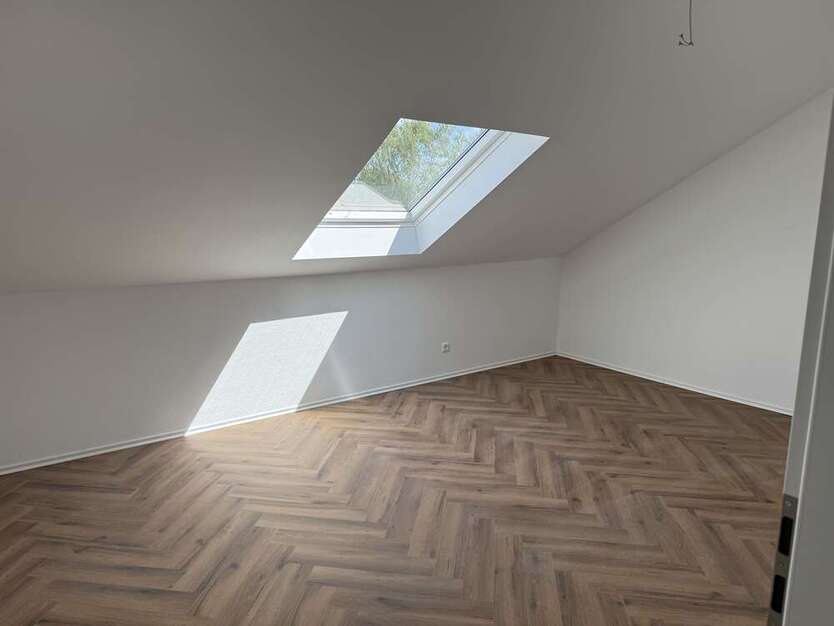 Wohnung zum Mieten in Neulußheim 1.680 € 120 m²