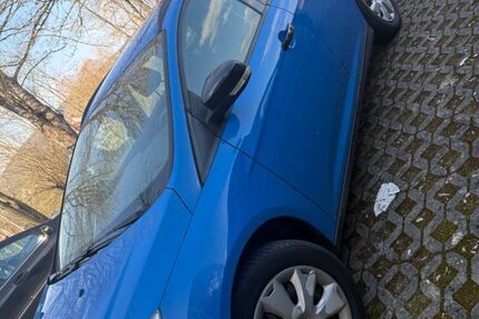 Ford Focus 223.000 km 3.500 &euro; Ehringshausen 35630