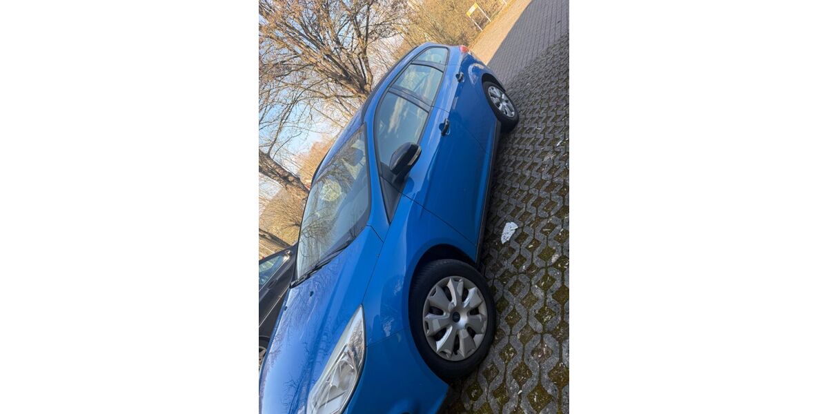 Ford Focus 223.000 km 3.500 &euro; Ehringshausen 35630