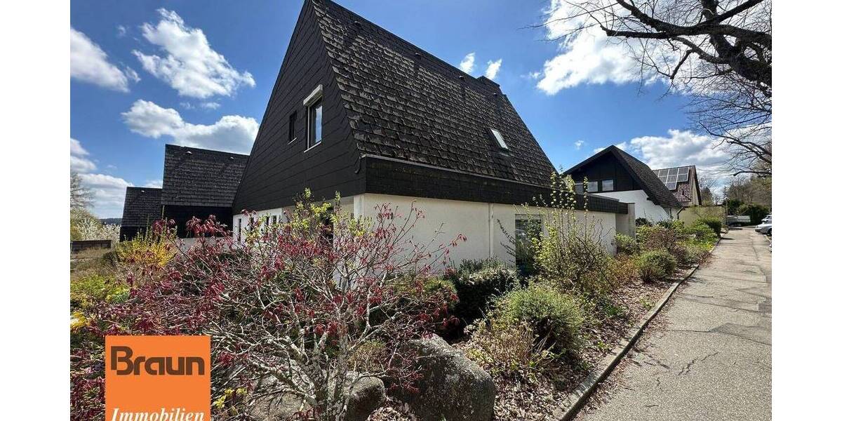 Mehrfamilienhaus, Wohnhaus Sankt Georgen im Schwarzwald Stadtgebiet - 5 Zimmer, 150 m&sup2;, 310.000&euro; | Angebot:26512820