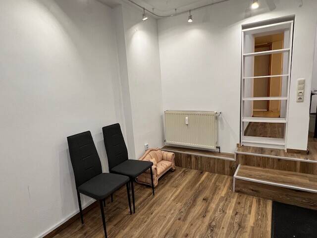 Gewerbeobjekt Neustadt/Aisch Neustadt - 2 Zimmer, 750&euro; | Angebot:26189842