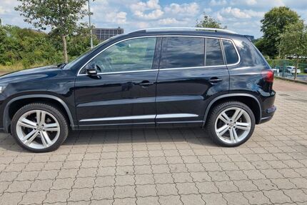 VW Tiguan 109.900 km 13.990 &euro; Kiel 24116