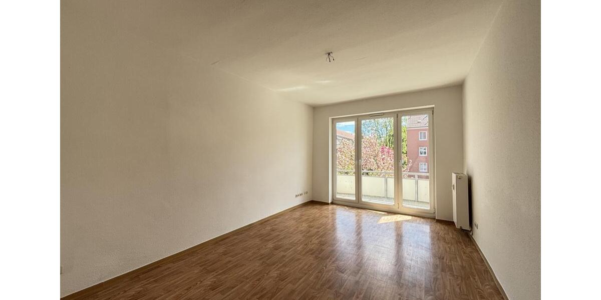 Etagenwohnung Frankfurt (Oder) - 2 Zimmer, 73 m&sup2;, 572&euro; | Angebot:26367737