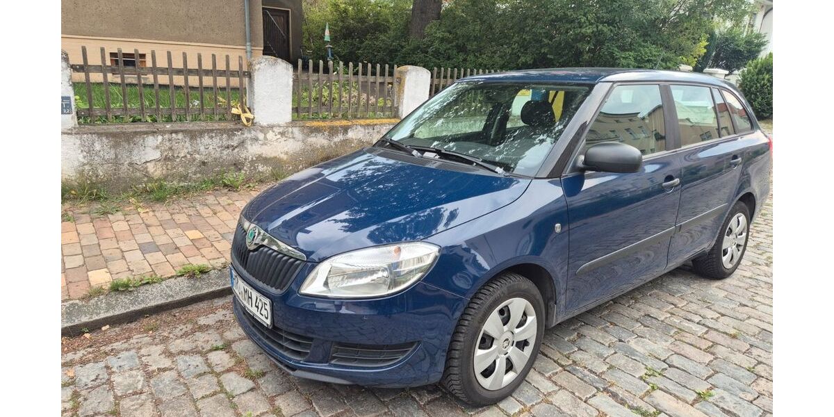 Skoda Fabia 199.999 km 3.333 &euro; Rostock 18055