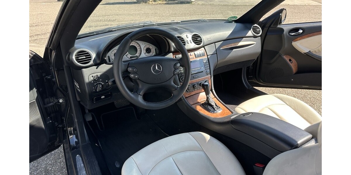 Mercedes-Benz CLK 320 189.000 km 7.800 &euro; Rastatt 76437