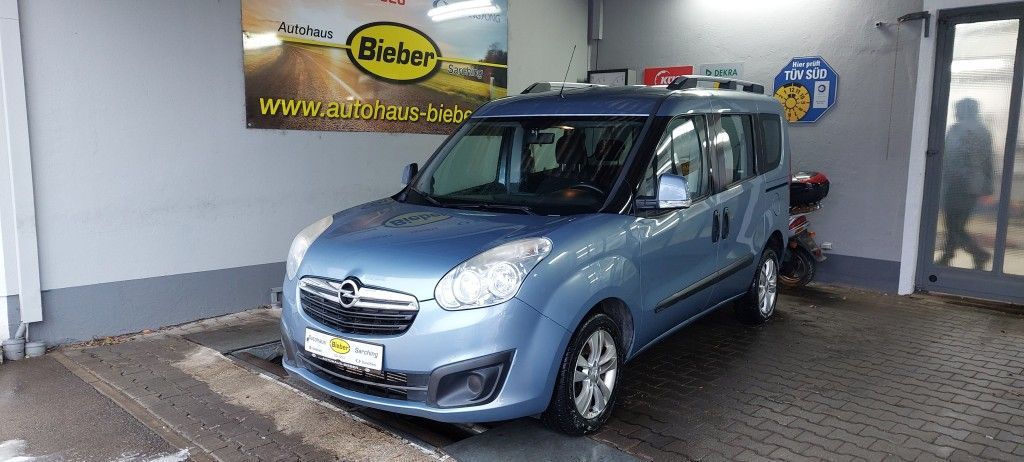 Opel Combo 130.930 km 4.400 &euro; Sarching 93092