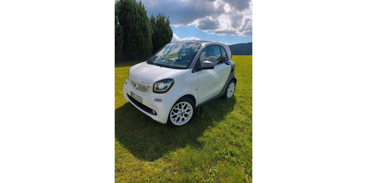 Smart ForTwo 35.000 km 7.499 &euro; Arnbruck 93471