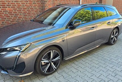 Peugeot 308 4.380 km 24.990 &euro; Willich 47877