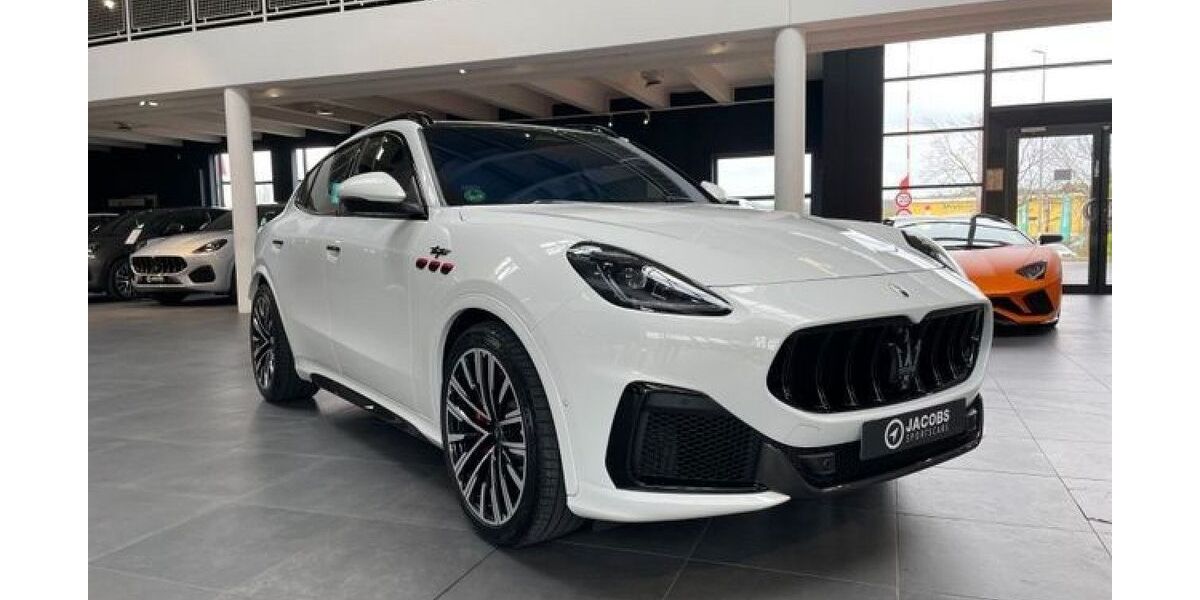 Maserati Grecale 9.900 km 76.980 &euro; Köln 50829