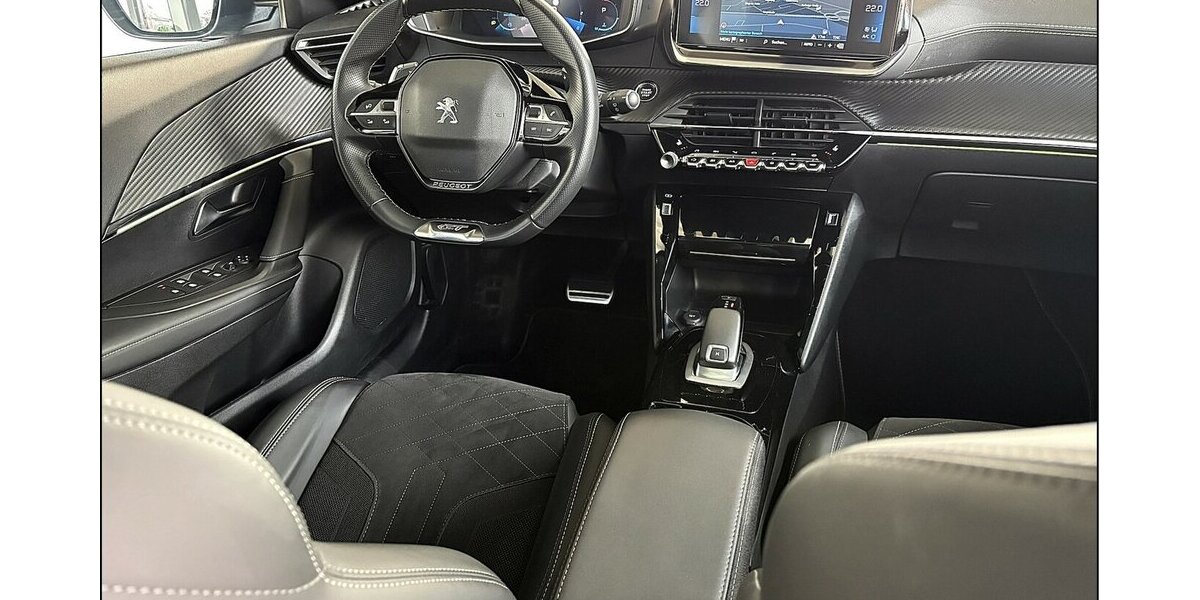 Peugeot 2008 GT 84.000 km 17.999 &euro; Stade 21682