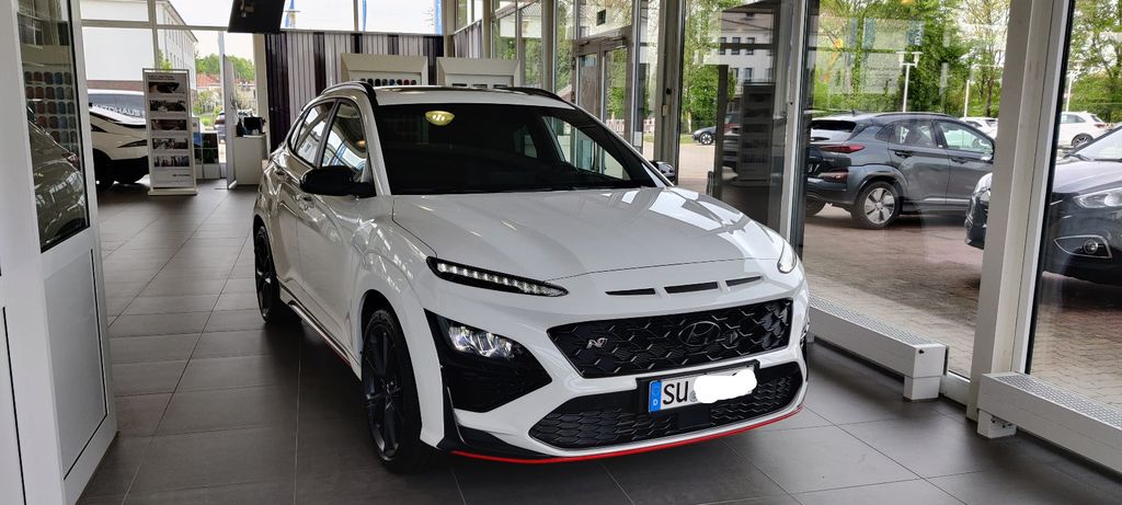 Hyundai KONA 44.750 km 28.950 &euro; Much 53804