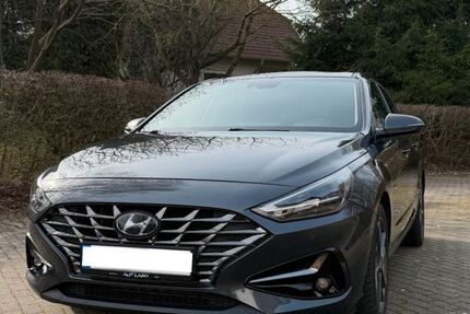 Hyundai i30 24.513 km 19.600 &euro; Hecklingen 39444