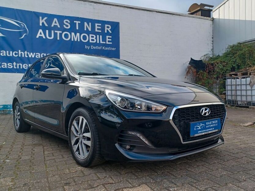 i30