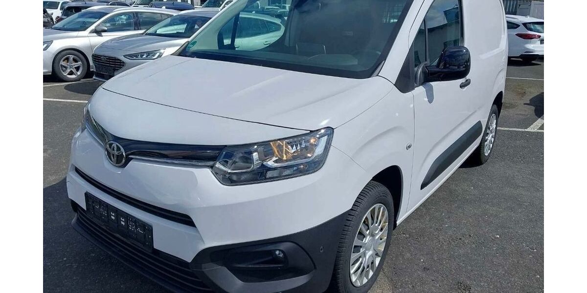 Toyota Proace City 87.000 km 14.600 &euro; Werther 33824